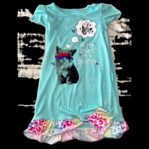 Like NEW Adorable girls dress unicorns 6-5y soft tee shirt material